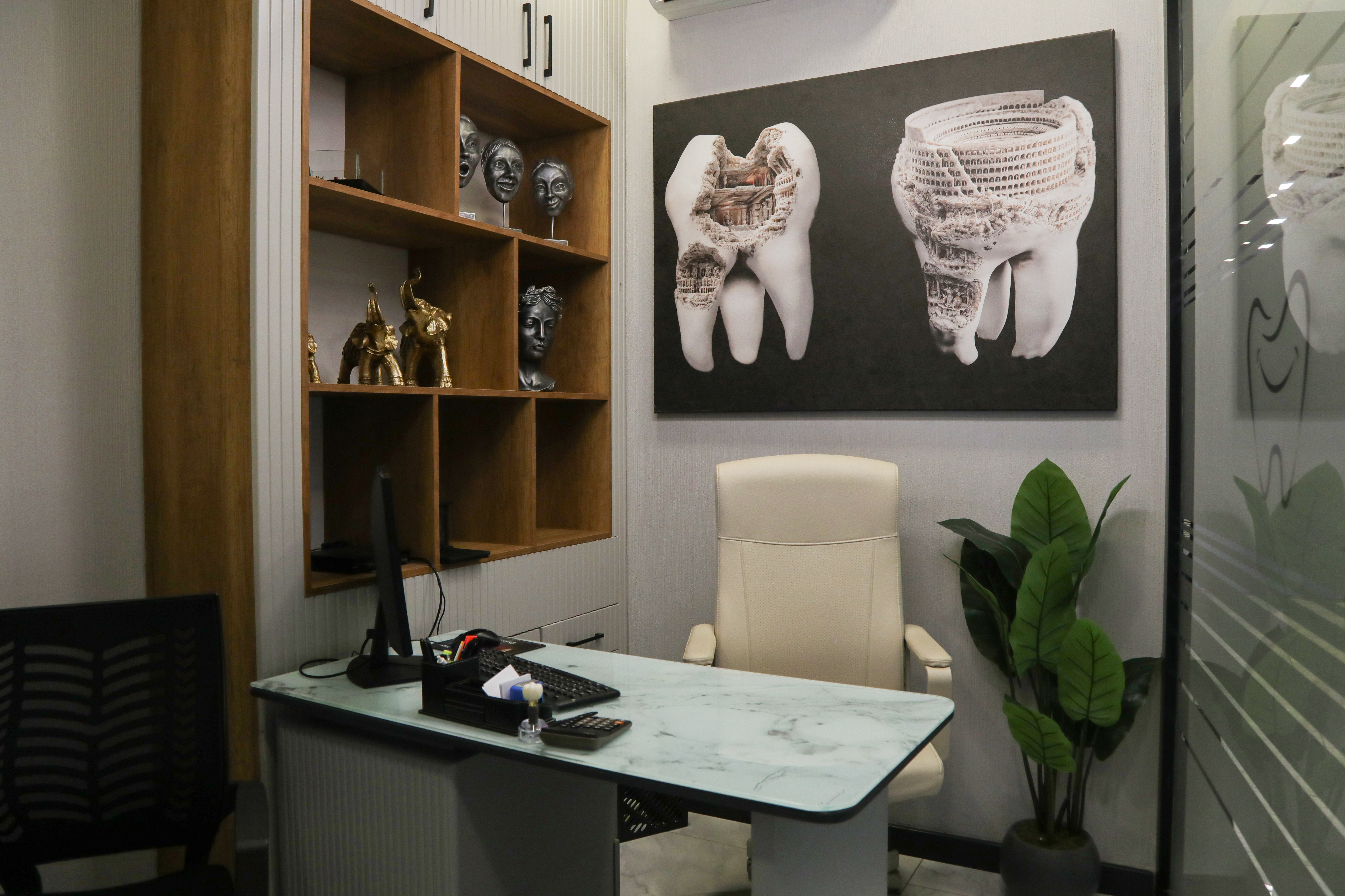 Clinic Consultation Office